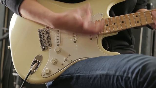 【Qsic】Fender Custom Shop 70's Stratocaster JIMI HENDRIX '96【売約済】 смотреть онлайн
