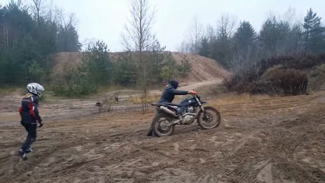 Эндуро Алёна #motogirl смотреть онлайн