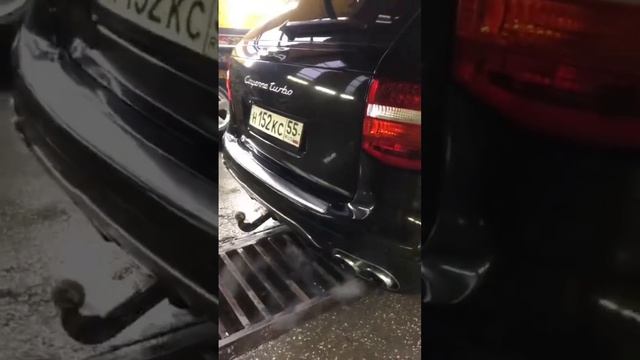 Porsche Cayenne- Выхлоп смотреть онлайн