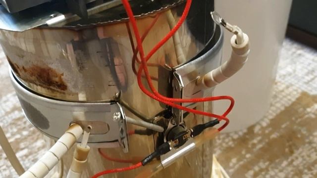 термопот не качает насос, одна из причин перегорел тен. смотреть онлайн