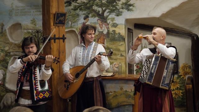 SOPILKA MADNESS: Watch this Ukrainian flute player go wild on the solo смотреть онлайн