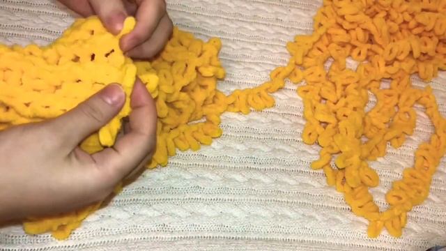 Вязание из пряжи пуфи.Alize Puffy fine. Вяжем шапку узором резинка. Видео- урок