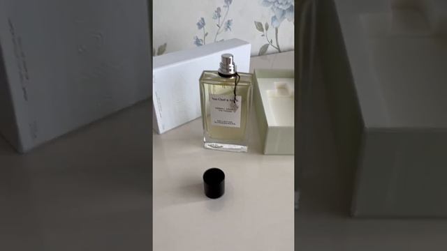 Van Cleef&Arpels Лучший Парфюм смотреть онлайн