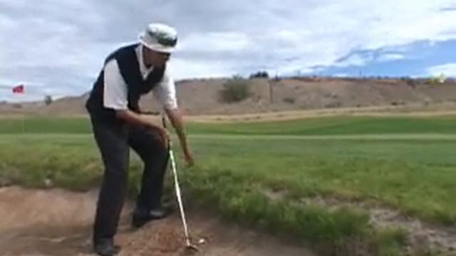 How to Play a Ball Buried in a Bunker Face смотреть онлайн