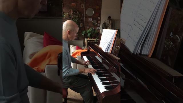 Saturday Practice (August Förster sound) смотреть онлайн