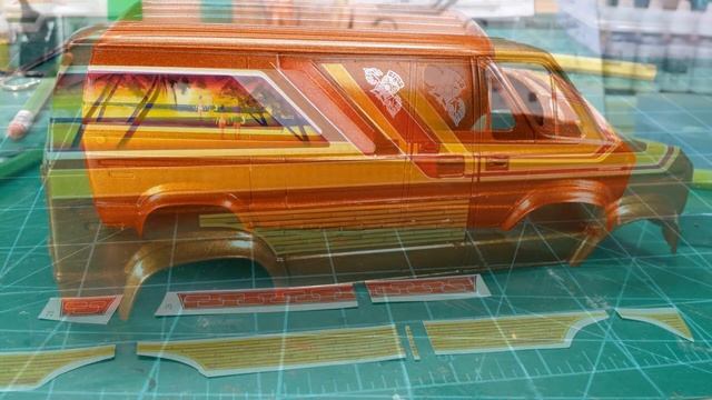 AMT Surf Van Custom "Build" смотреть онлайн