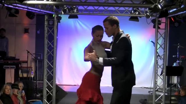 MLB Fashion Show - Buccerius Law School Hamburg 2013 - Tango Argentino Sequenz смотреть онлайн