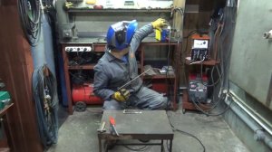 Урок 1  Учимся зажигать и удерживать сварочную дугу