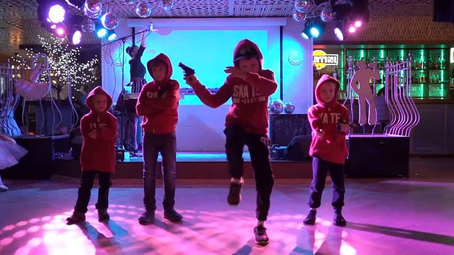 ТО "Зеркало" - Группа hip hop "Опасные" смотреть онлайн