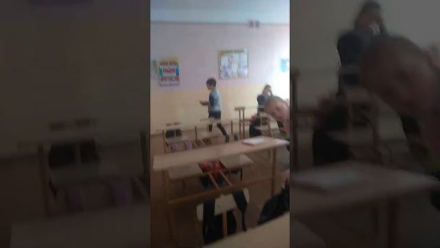 мы в школе разбили телефон смотреть онлайн
