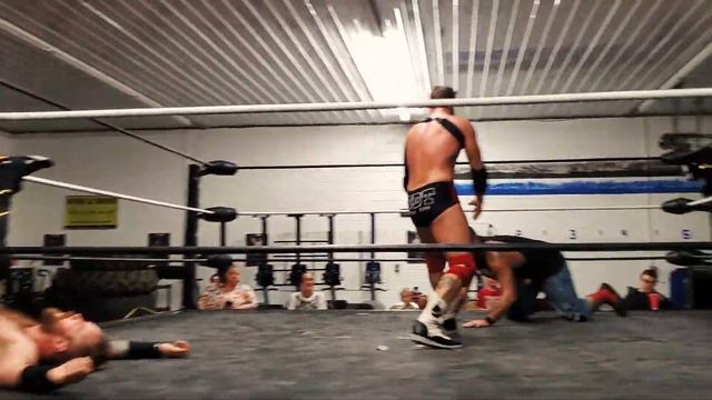 INCEPTION - Bruce Grey vs Tyler Voxx vs Ron Mathis смотреть онлайн