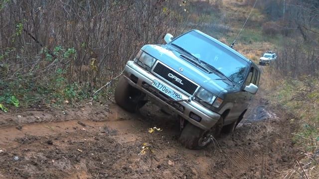 Кто Царь горы? Нивы против иномарок оффроад Заруба внедорожников на бездорожье смотреть онлайн