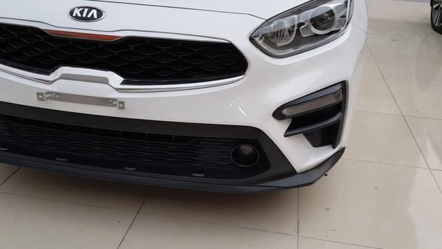 Kia Cerato 2018 đk 2019/số sàn/máy 1.6/Form mới 1 chủ cực chất, cực Zin, ko 1 lỗi nhỏ /Lh 083983483 смотреть онлайн