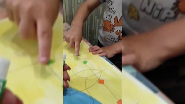 Рисунок и аппликация Флаг и герб Украины смотреть онлайн