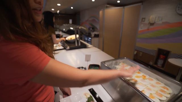 18-hour ferry from Tokyo to Hokkaido! Budget travel Japan 🇯🇵 смотреть онлайн