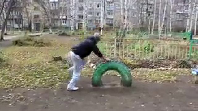 Жёстко упал! смотреть онлайн