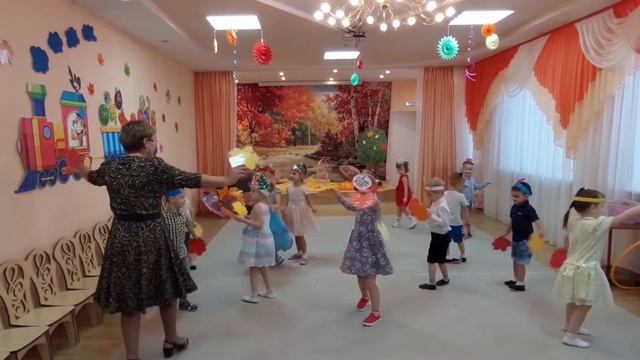 Осенний праздник группы Дюймовочка смотреть онлайн