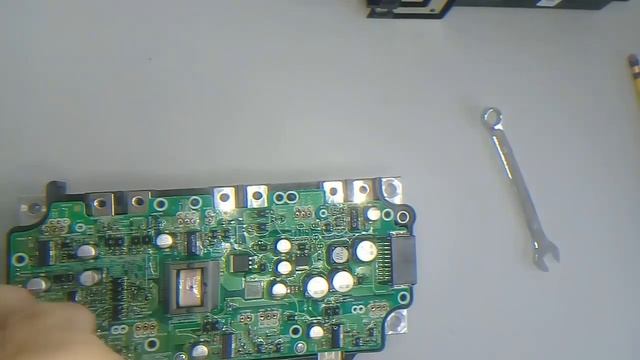 Desarme Del Módulo Inversor 1B300-RW0-003 De Honda Civic Híbrido 2012-2015.