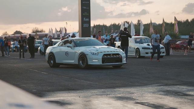 ?СРАБОТАЛА ПОЖАРКА В NISSAN GT-R DRACO
