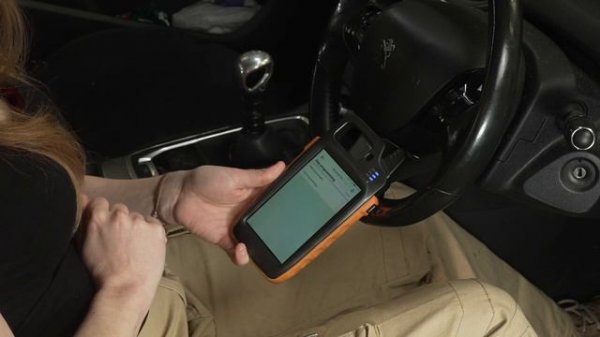 Peugeot 308 key programming with Xhorse keytool max 1080
