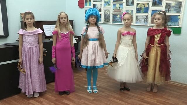 Ансамбль "Маскарад" песня "Веселый маскарад" смотреть онлайн