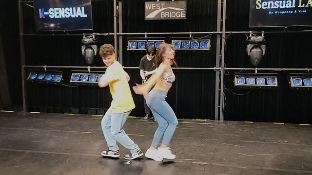 2023 Luis y Andrea bachata workshop in Seoul / 루이스 안드레아 바차타 워크샵 첫날 수업 смотреть онлайн
