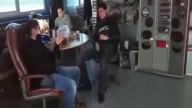 случайная Смерть оператора - The Accidental Death Of The Operator