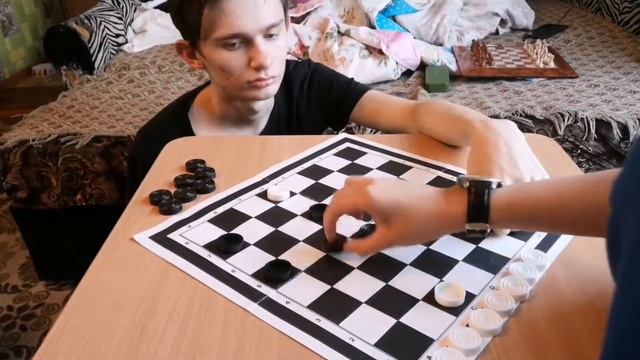 3 раунда (домино) - (шашки) - (шахматы) кто круче играет смотреть онлайн