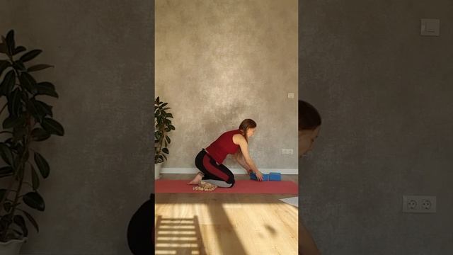 2. Занятие 3 часть. Йога для 2 и 3 триместра беременности. смотреть онлайн