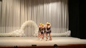 Детский фестиваль танца-2014. Танец со шляпами.