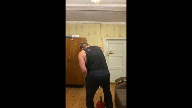 Жим гирь 32 + 32 длинным циклом смотреть онлайн