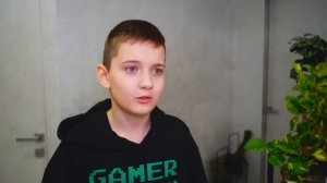 НАШЛИ СОБАКУ! Амелька хочет оставить себе, а ребята ищут хозяина!