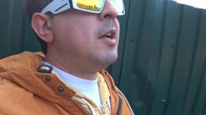 Забор из профлиста развалился. Какую выбрать толщину? О чем молчит производитель?