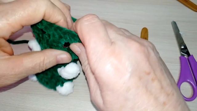 МК Динозаврик Плюшик крючком. смотреть онлайн