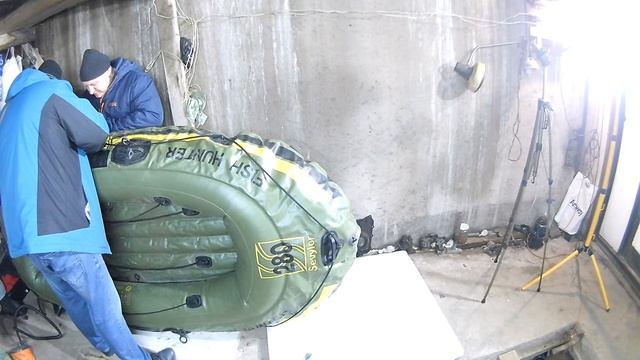 Лодка ПВХ - дыра на дыре. смотреть онлайн