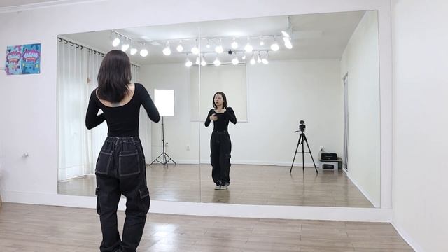 [Tutorial]있지(ITZY) 'Cheshire' 안무 배우기 Dance Tutorial Mirror Mode смотреть онлайн