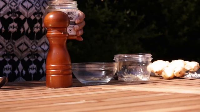 Episode 2 Dee's Bees Honey Tips - WINTER IS COMING !!! смотреть онлайн