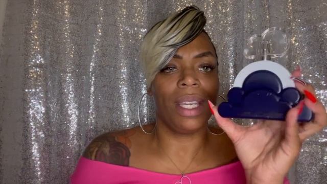 ARIANA CLOUD ? VERSUS CLOUD 2.0!! ? IS IT WORTH THE ?? смотреть онлайн