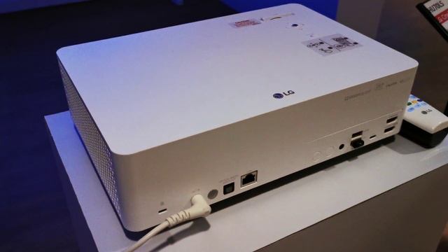 LG HU70LS LED smart projector hands on смотреть онлайн