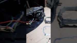 Как правильно подключить шторки линз на дальний свет мазда 6 gg