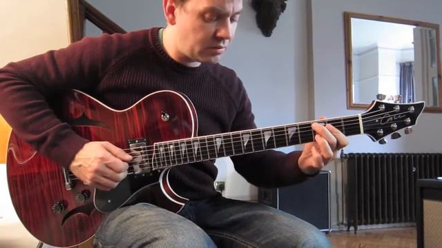 Case J3 Florentine sem-hollow смотреть онлайн