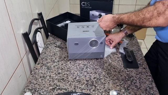 Projetor Hisense Vidda C1s (unboxing)