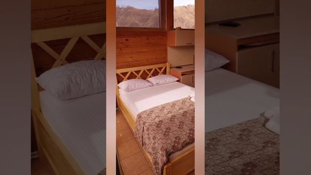 Алтай. Дом на берегу реки Катуни. Манжерок. 6-7 тр сут 89130939401 WhatsApp #аренда #алтай смотреть онлайн