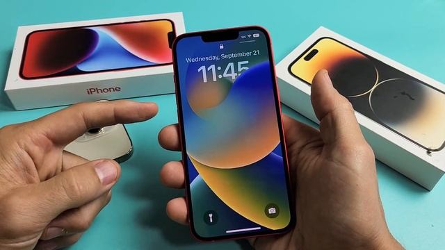 iPhone 14's: Screen is Frozen or Unresponsive? Can't Swipe or Restart? FIXED! смотреть онлайн