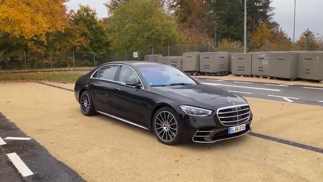 Mercedes Benz S-CLASS 2021 sound motion смотреть онлайн
