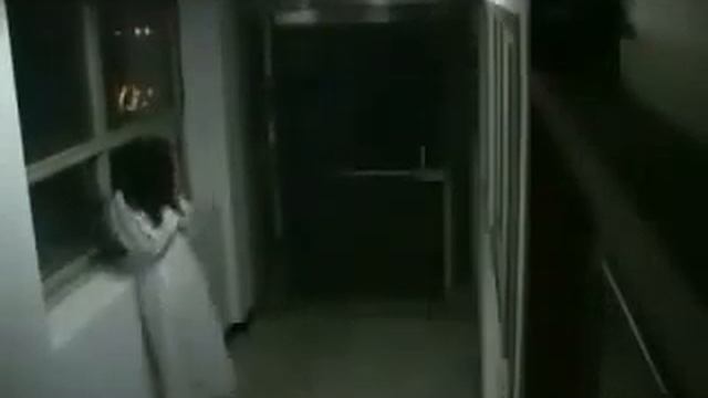 Как люди выходили из кинозала после фильма звонок смотреть онлайн