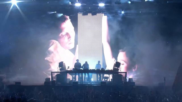 Above & Beyond And Anamē Feat. Marty Longstaff - Gratitude (Live At #ABGT450)
