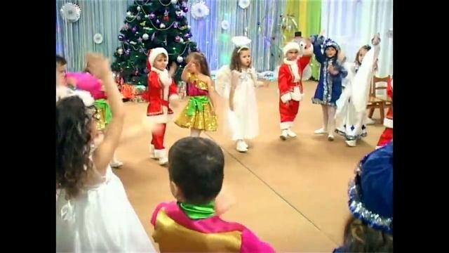 Новогодний утренник 2017 /18 г (средняя группа) д/с № 306 Одесса смотреть онлайн