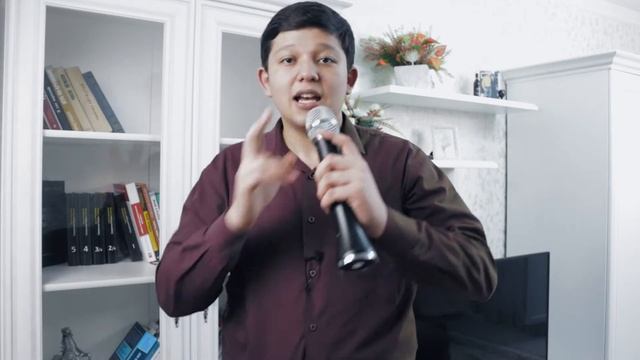 КАК ПРАВИЛЬНО ГОВОРИТЬ В МИКРОФОН смотреть онлайн