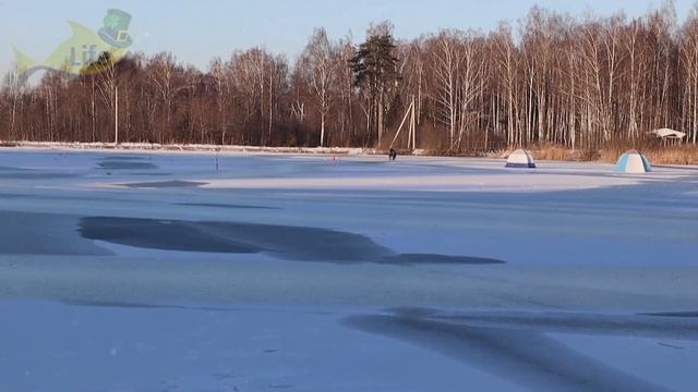 Секреты рыбалки в конце зимы и марте со льда!! На что клюет и как себя ведет рыба в глухозимье? смотреть онлайн